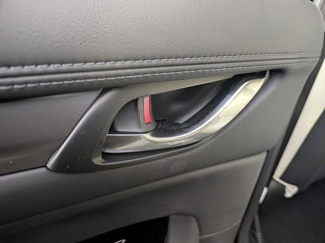 2025 Mazda CX-5 2.5 S Preferred Package Image 26 of 37