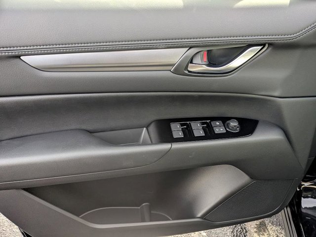 2025 Mazda CX-5 2.5 S Preferred Package Image 22 of 37