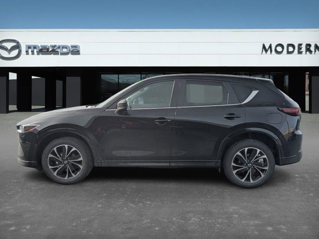 2025 Mazda CX-5 2.5 S Preferred Package Image 8 of 37