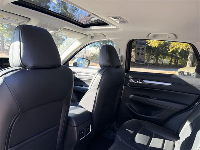 2025 Mazda CX-5 2.5 S Preferred Package Image 16 of 28