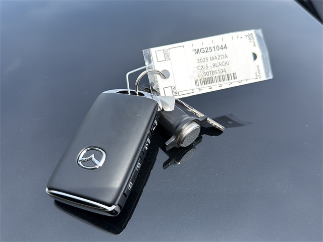 Vehicle image 31 of 36