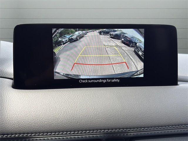 Vehicle image 23 of 36