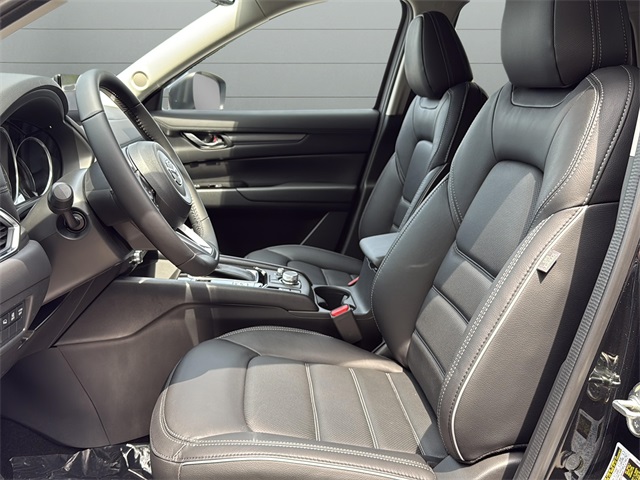 Vehicle image 12 of 36