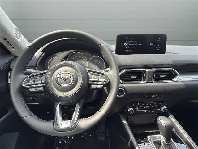Vehicle image 16 of 36