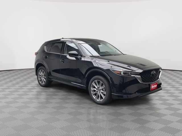 Vehicle image 4 of 41