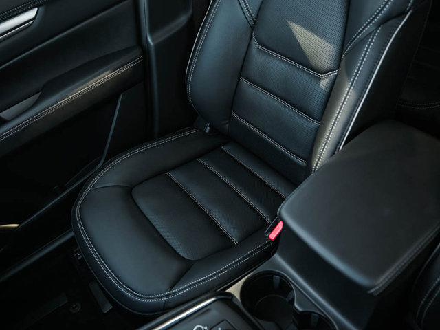 2025 Mazda CX-5 2.5 S Premium Plus Package Image 23 of 26