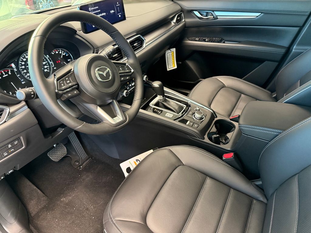 2025 Mazda CX-5 2.5 S Premium Plus Package Image 11 of 29