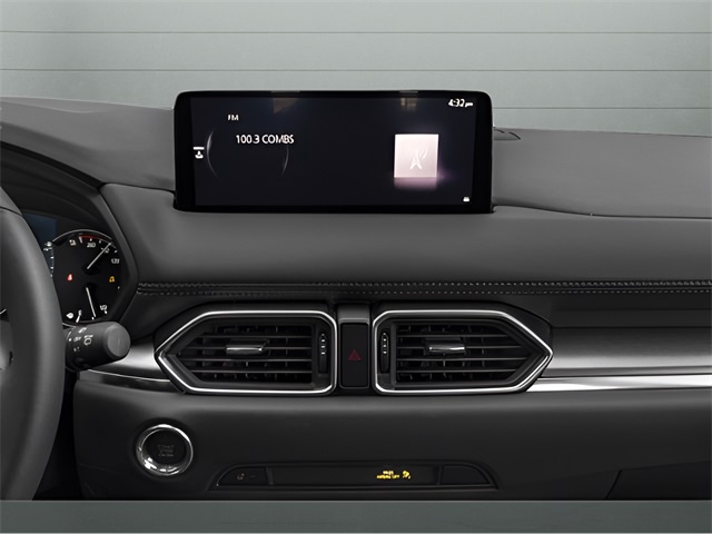 Vehicle image 17 of 19