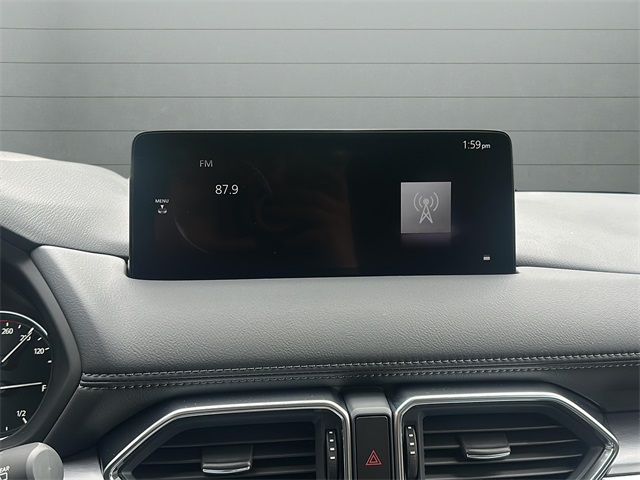 Vehicle image 26 of 37