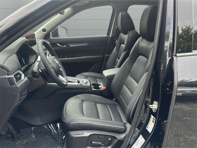 Vehicle image 11 of 37