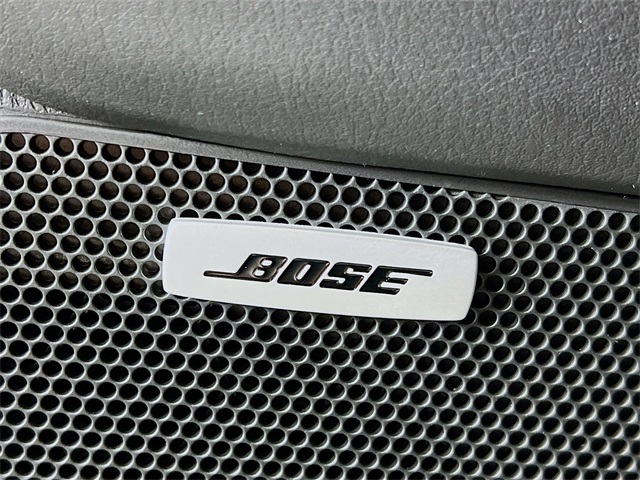 Vehicle image 26 of 35