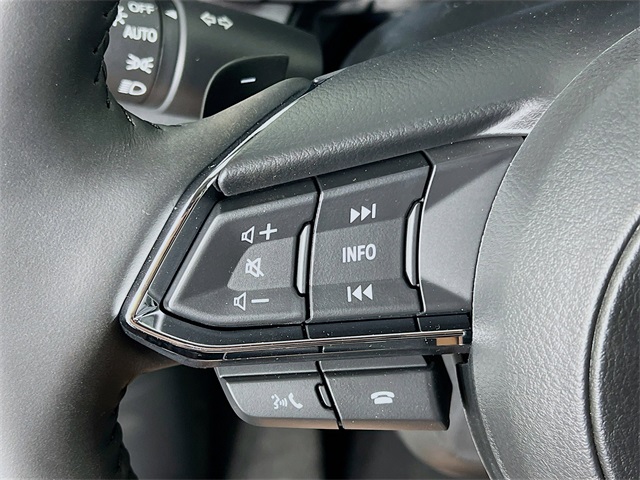 Vehicle image 19 of 35