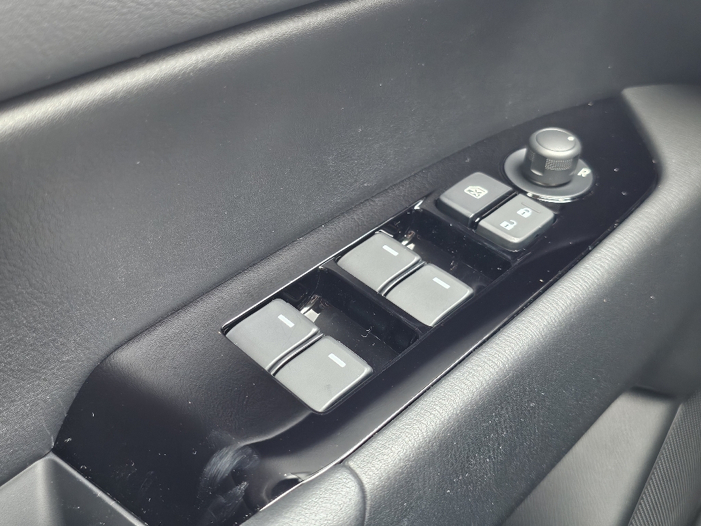 Vehicle image 14 of 14