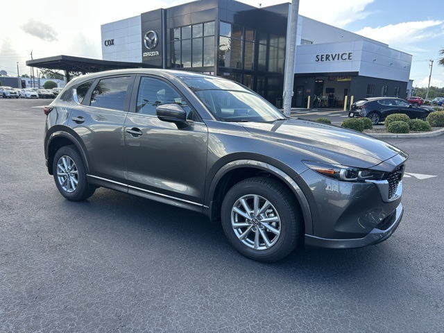 Vehicle image 3 of 23
