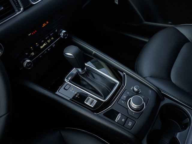 2025 Mazda CX-5 2.5 S Select Package Image 21 of 25