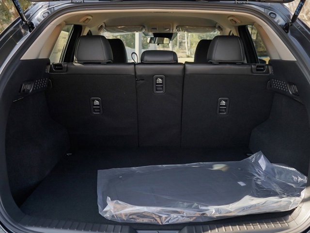 2025 Mazda CX-5 2.5 S Select Package Image 7 of 25