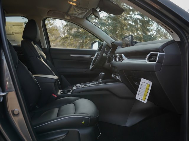 2025 Mazda CX-5 2.5 S Select Package Image 10 of 25