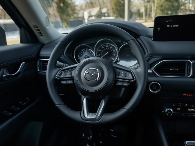 2025 Mazda CX-5 2.5 S Select Package Image 16 of 25