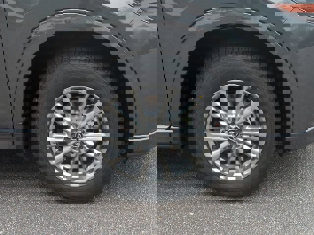 Vehicle image 10 of 25
