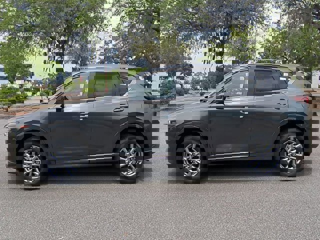 Vehicle image 8 of 25