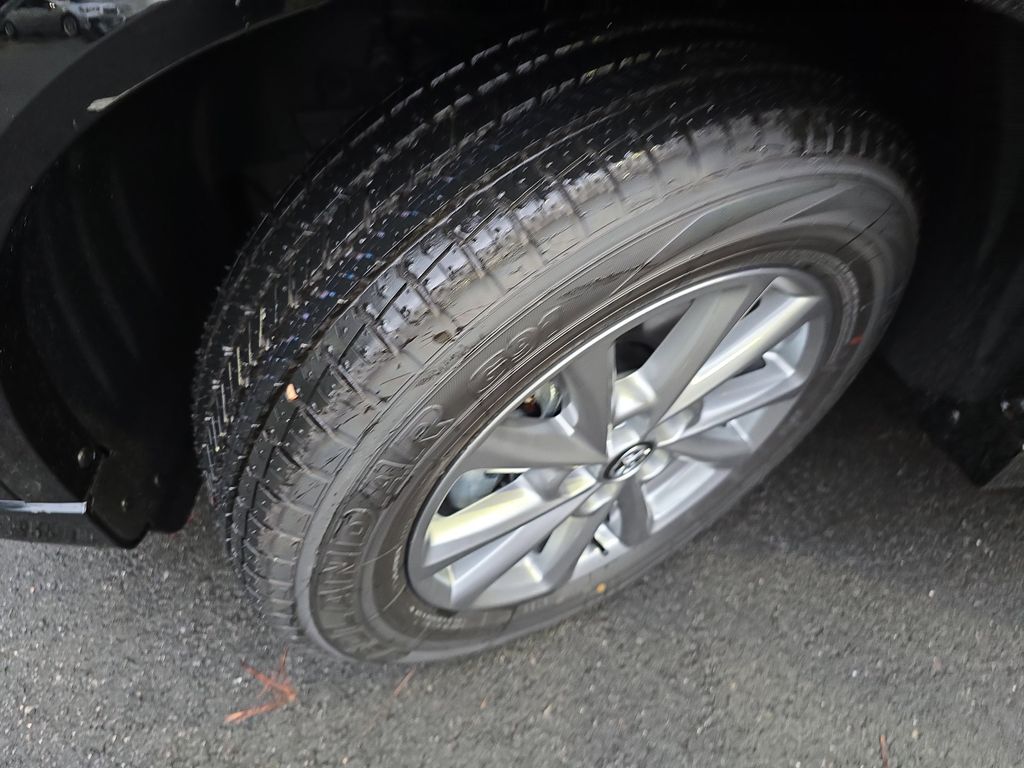 2025 Mazda CX-5 2.5 S Select Package Image 11 of 35