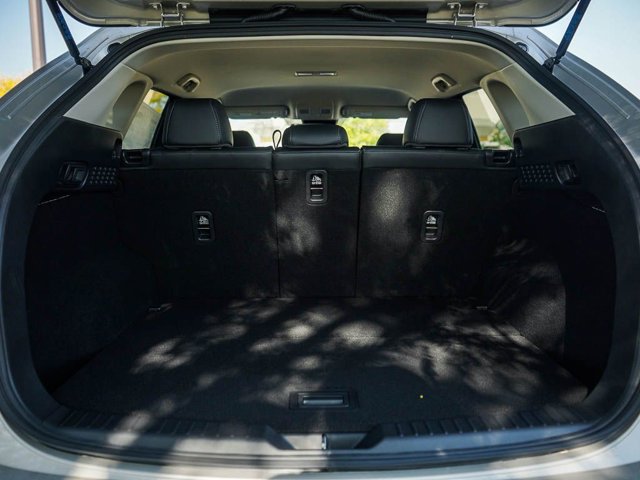 2025 Mazda CX-5 2.5 S Select Package Image 7 of 25