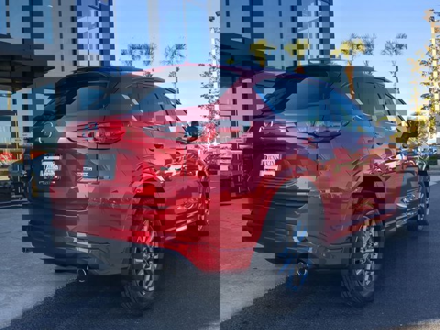 Vehicle image 4 of 26