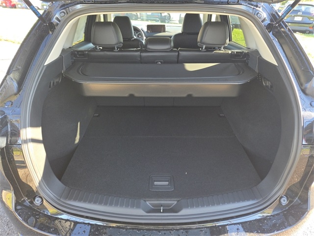 2025 Mazda CX-5 2.5 S Select Package Image 3 of 12