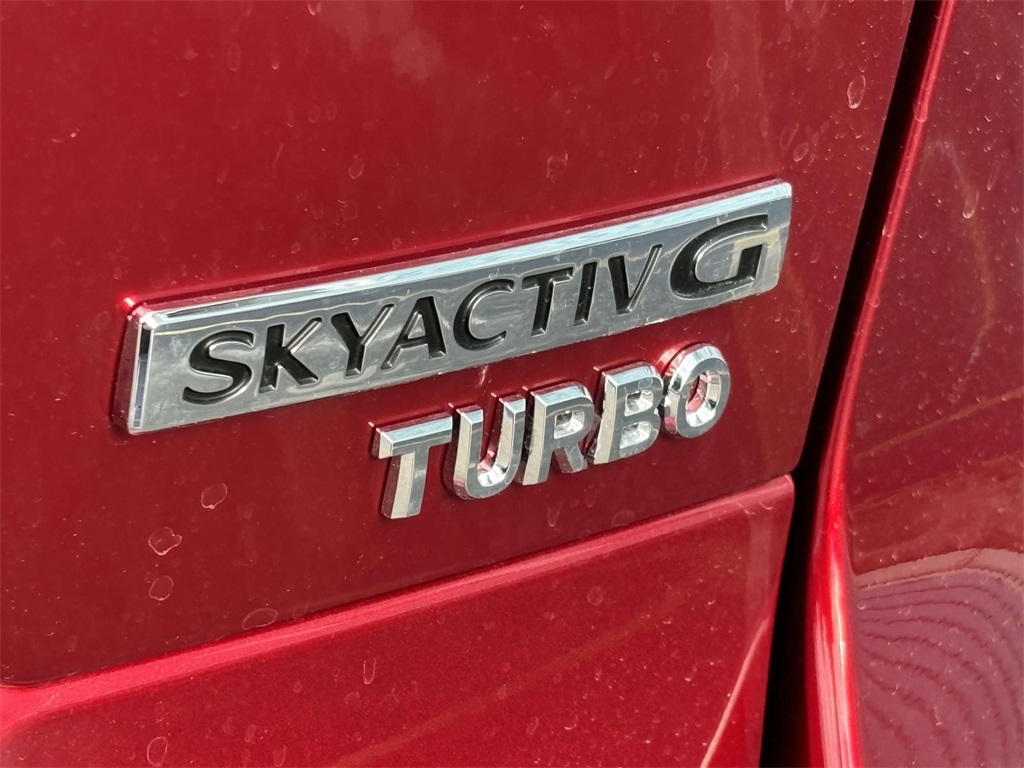 Vehicle image 35 of 36