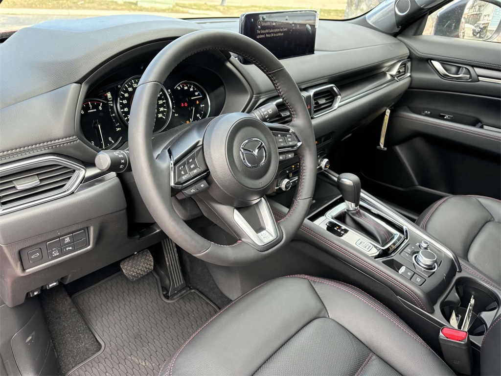 Vehicle image 12 of 36