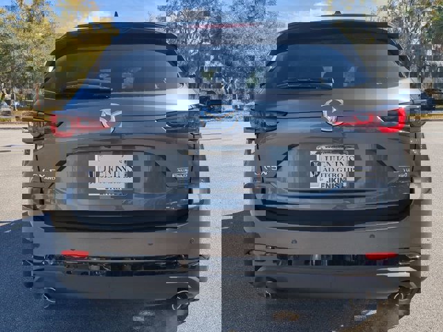 Vehicle image 6 of 28