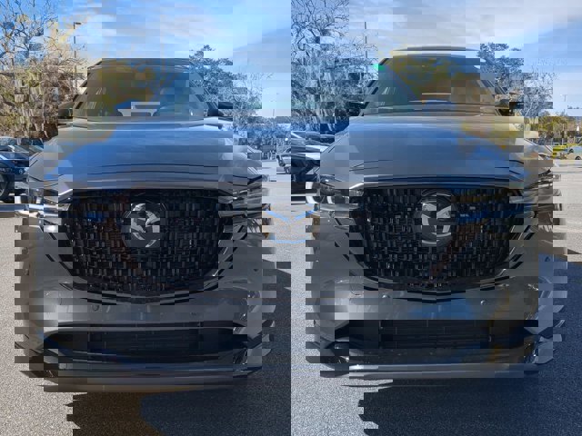 Vehicle image 2 of 28