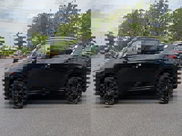 Vehicle image 8 of 23