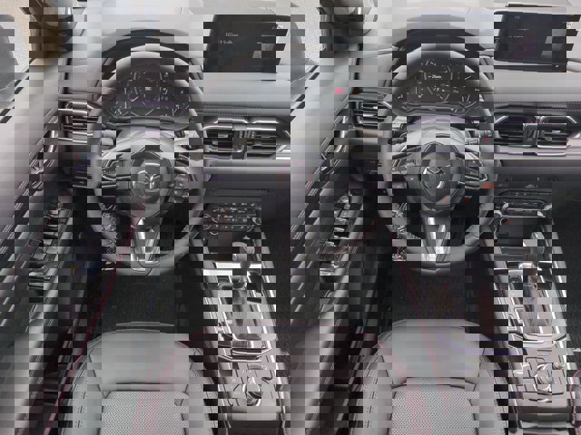 Vehicle image 13 of 23