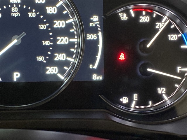 Vehicle image 18 of 29
