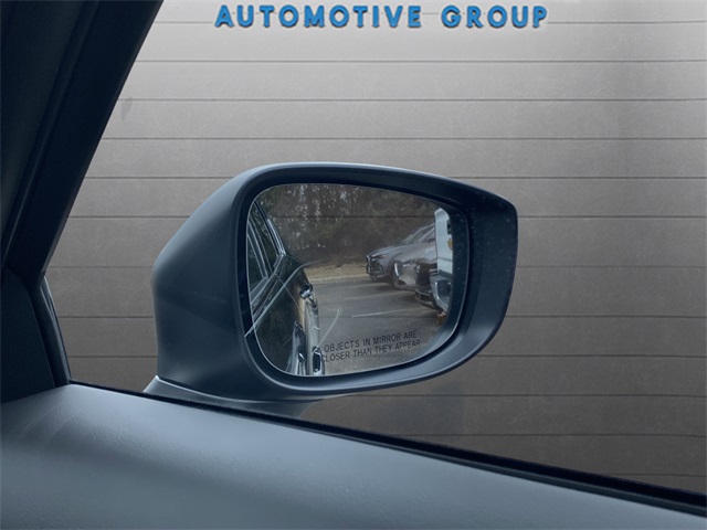 Vehicle image 19 of 29
