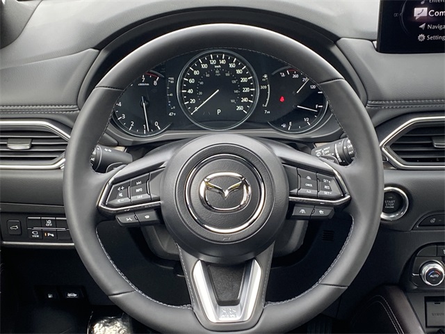 Vehicle image 25 of 29