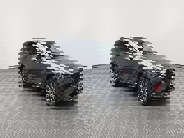 Vehicle image 4 of 40