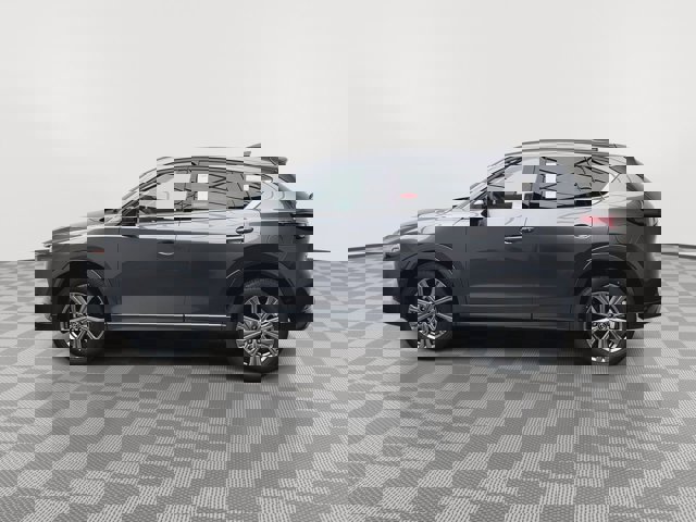 Vehicle image 9 of 40