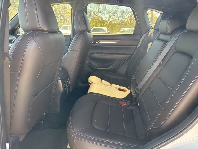 2025 Mazda CX-5 2.5 Turbo Signature Image 26 of 30