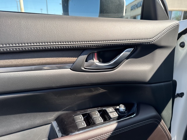 2025 Mazda CX-5 2.5 Turbo Signature Image 8 of 30