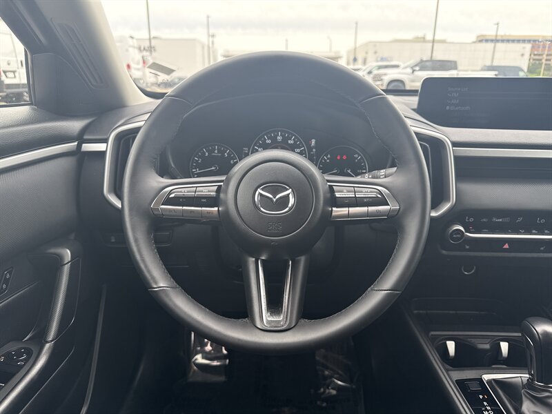 Vehicle image 24 of 42