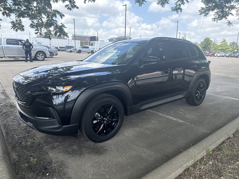 Vehicle image 2 of 32
