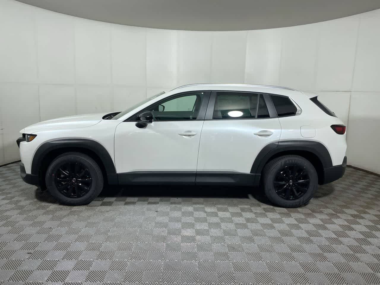 Vehicle image 15 of 34