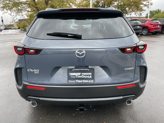 2025 Mazda CX-50 2.5 S Preferred Package Image 6 of 13