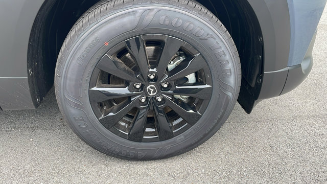 Vehicle image 11 of 41
