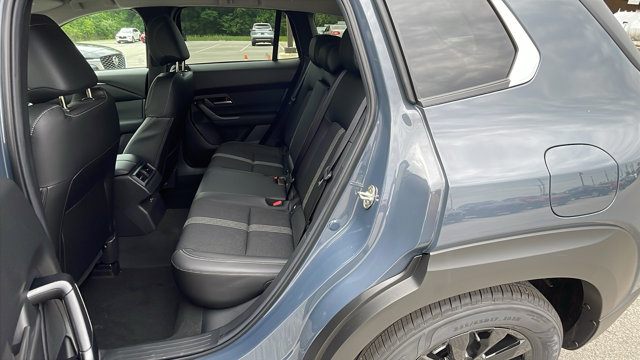 Vehicle image 15 of 41