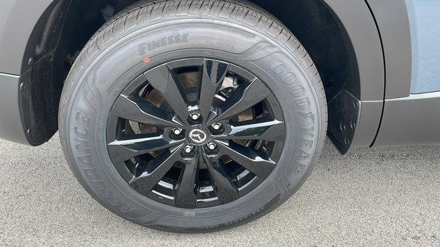 Vehicle image 9 of 41