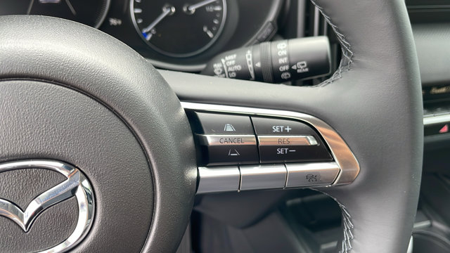 Vehicle image 36 of 41