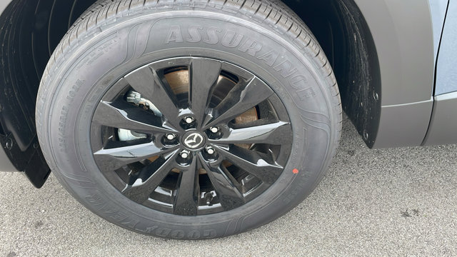 Vehicle image 12 of 41